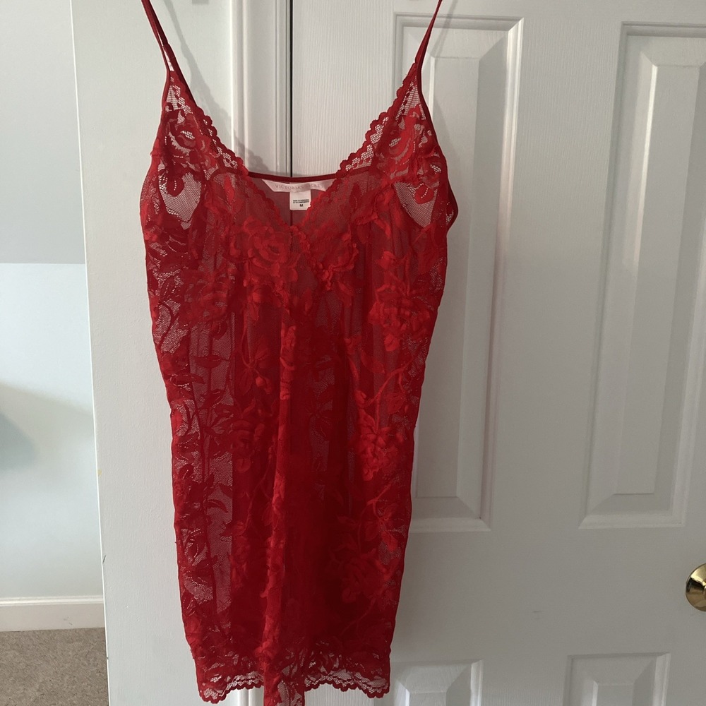 Vintage Victoria Secret Lace Nightie With Matching Thong Sz Medium Red